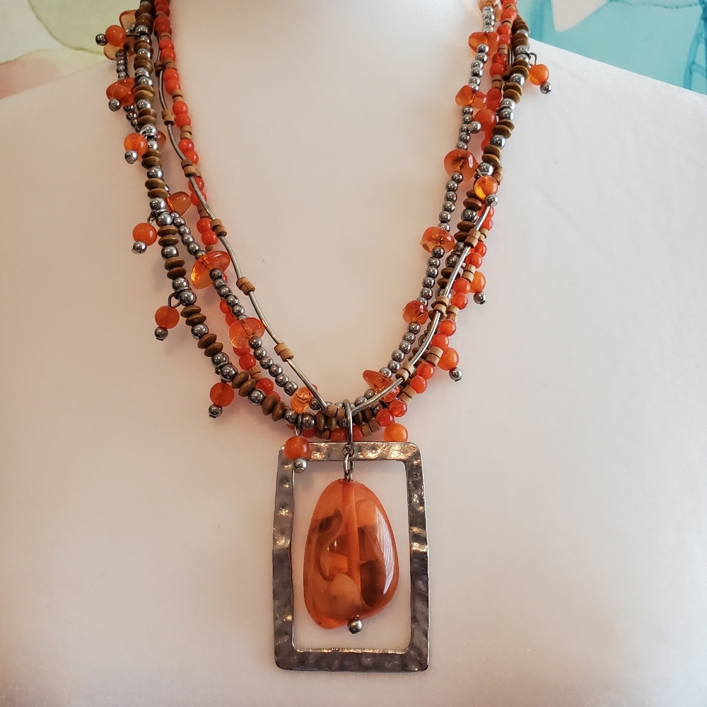 Collar Necklace with Pendant